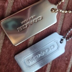 Silver & Gold Coach Tag Set